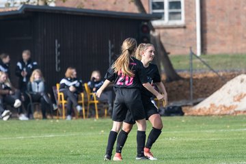 Bild 72 - wBJ MSG Steinhorst-Krummesse - VfL Pinneberg : Ergebnis: 2:0